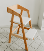 Натуральный растущий стул с белой сидушкой-4